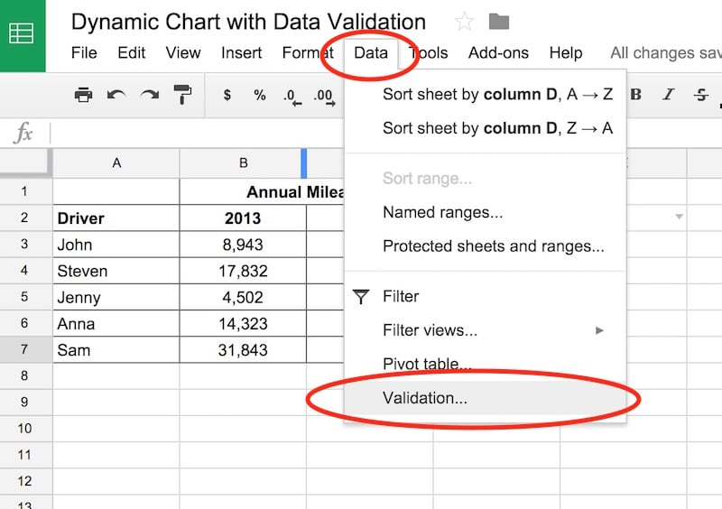 How do I create a dynamic form in Google Sheets?